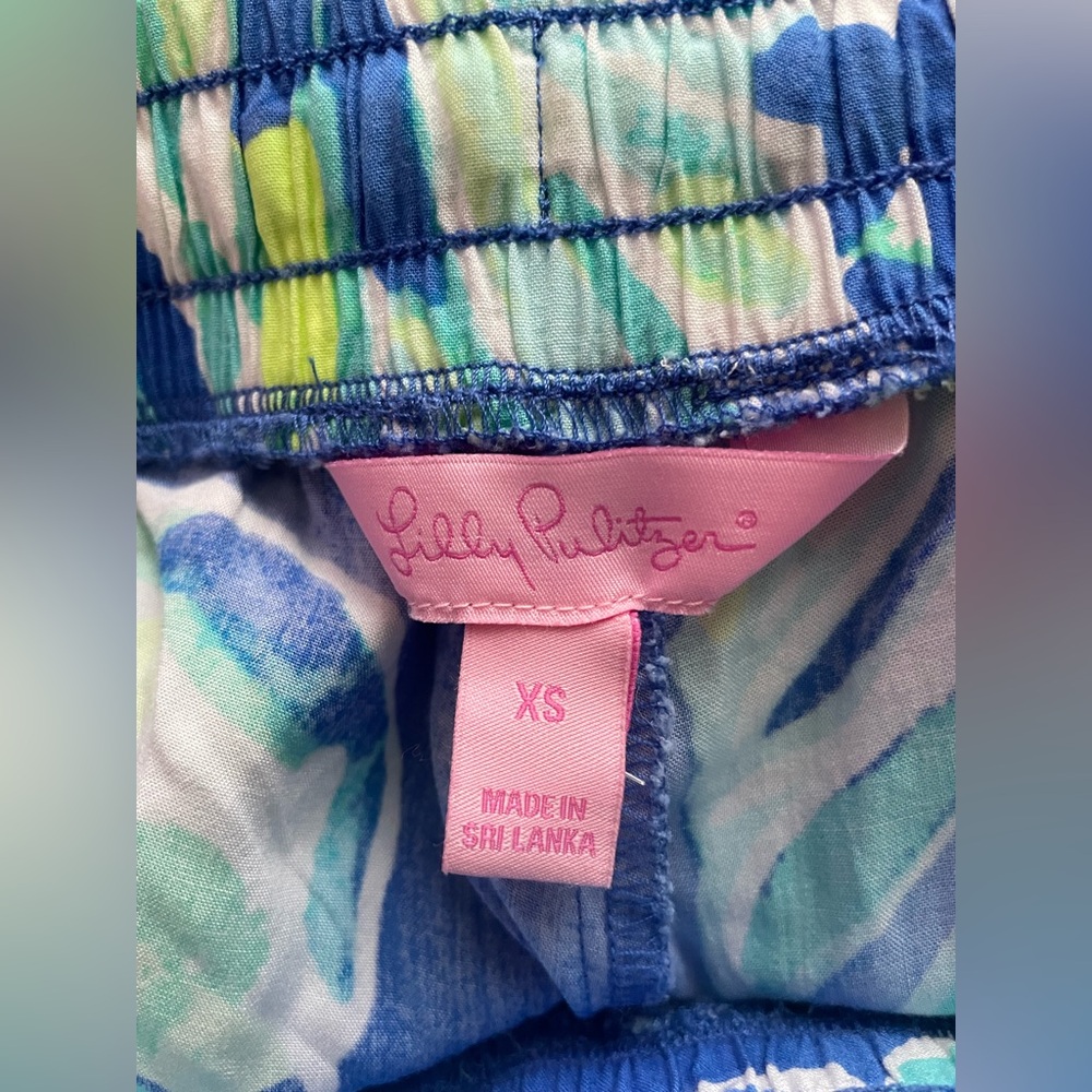Lilly Pulitzer Women Blue Green Shorts Size XS - Picture 5 of 10
